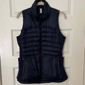 Lululemon Athletica Midnight Blue Puffer Vest
